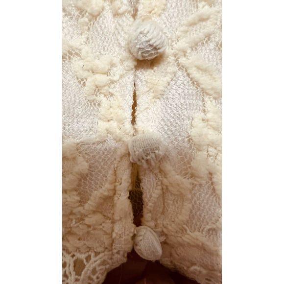 A'reve Cream L Sheer Lace Crochet Trim Gauzy Fairy Whimsical Romantic Floral - Picture 8 of 16